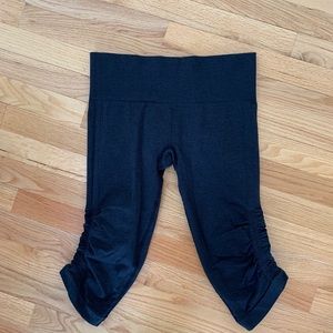 Lululemon crop leggings